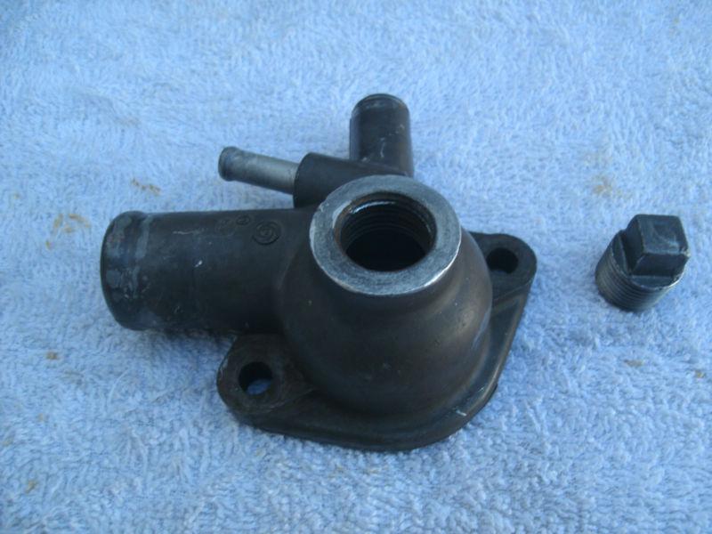 Triumph tr7 thermostat  housing