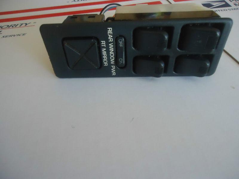 1991 - 1994 saturn s series master power window & mirror control switch