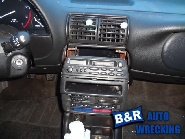 Radio/stereo for 96 97 98 99 saturn s series sedan ~ am-fm-cass