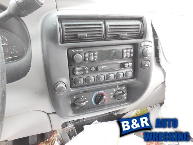 Radio/stereo for 98 99 00 ford explorer ~ am-fm-cass id f87f-19b132-ba