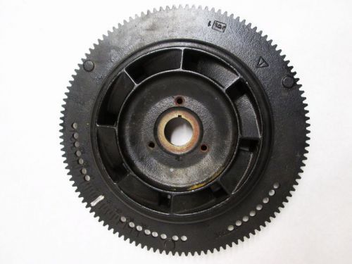 0586506 flywheel evinrude johnson 200-250hp omc ficht  2000 powerhead components