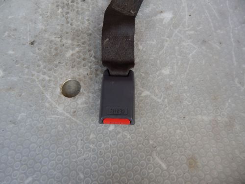 97 98 99 00 chrysler sebring lxi center seat belt buckle