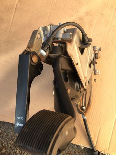 2005 superduty parking brake assembly