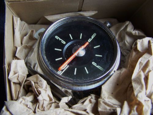 1949 1950 ford nos clock in original box.