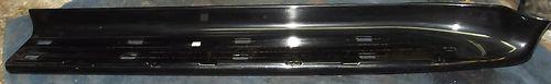 98 99 00 01 02 03 dodge durango running board step right front section