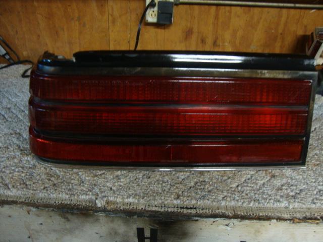 1984-1985 pontiac 6000 left side tail light oem