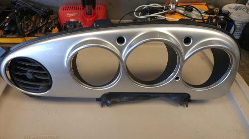 2001 - 2005 pt cruiser dash bezel silver