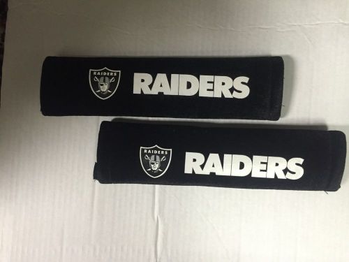 Black/white velour seat belt shoulder pads 2/pk,oakland raiders