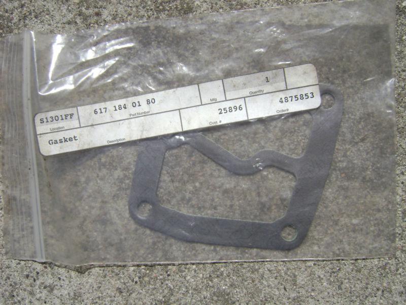 Mercedes r126 300sd oil filter stand gasket  brand new - 617 184 01 80