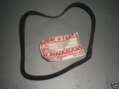 Nos kawasaki kz400 f9 tail lamp lens gasket 23028-019