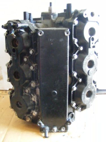 Mercury 225-250 powerhead 3.0l carb/efi block crankcase 1997-2001 cranshaft head