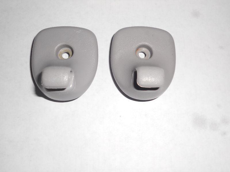 Dodge neon  plymouth  neon sun visor clips oem