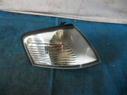 Nissan ad 2006 right clearance lamp [0011000]