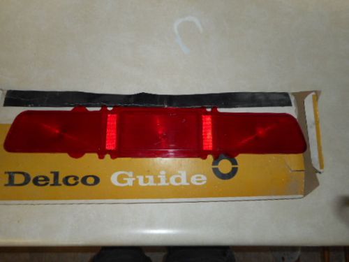 1967 chevrolet chevy impala caprice left-hand tail light lens nos delco guide