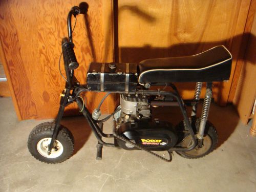 Old school mini bike very nice 6 hp w/ 3 speed comet clutch parts