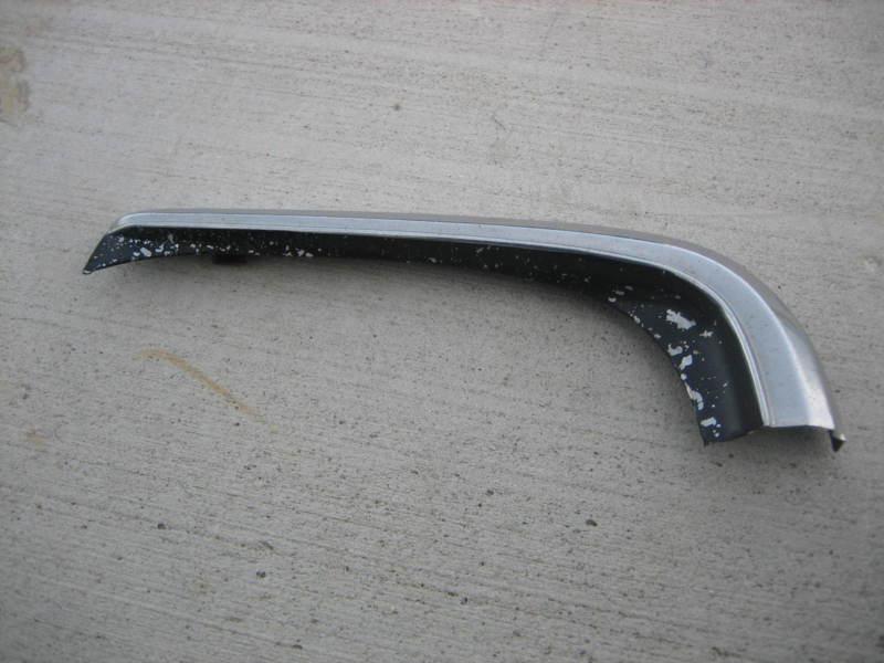 1968 69 70 71 72 chevrolet 1/2 ton pickup passenger side front fender chrome