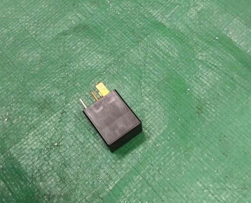 Toyota bosch relay 90084-98025 // 0 332 017 107