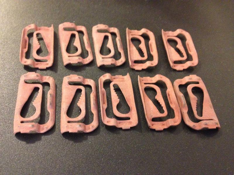 68-72 fit olds cutlass cadillac 73-74 windshield glass reveal molding clips nos 