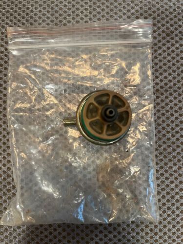 Replaces volvo penta 3808522 23806259 fuel pressure regulator 7.4 8.1