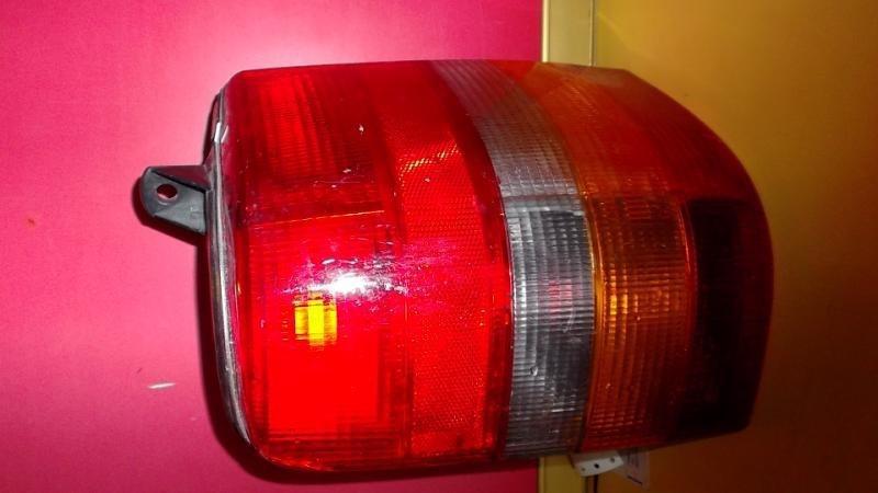 93 94 95 96 97 98 jeep grand cherokee r. right passenger rh tail light lamp oem