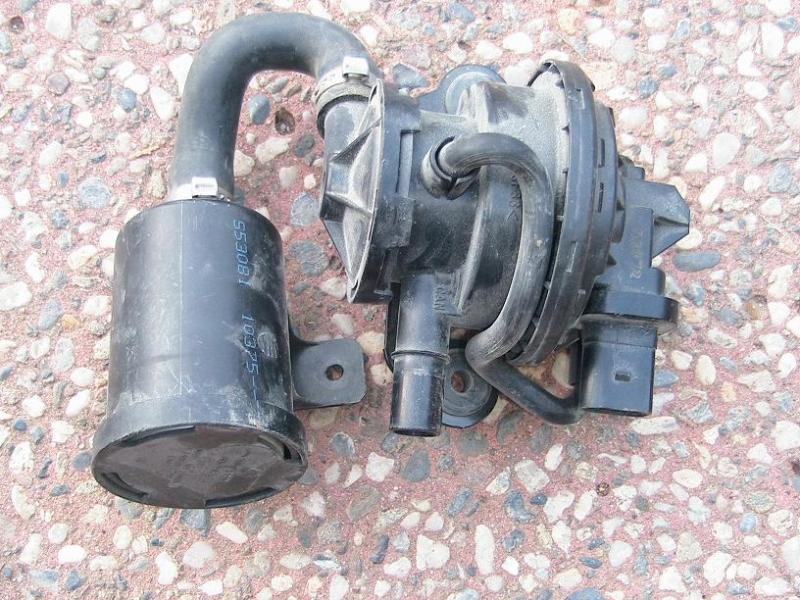 Vw jetta  leak detection pump