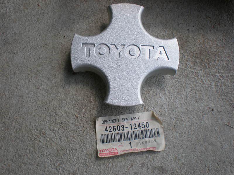 1988-1992 toyota corolla center caps #42603-12450