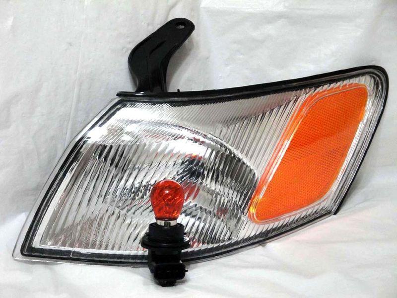 Toyota 97-99 camry corner turn signal park light lamp l h driver side w/bulb new