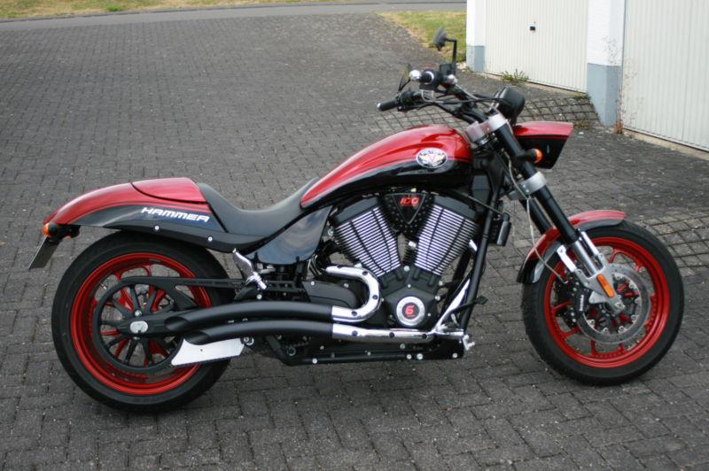 Hacker custom exhaust  ripper's for 08 up victory hammer & jackpot