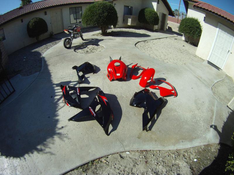 2007-2012 honda cbr600rr oem red/black honda fairing set 