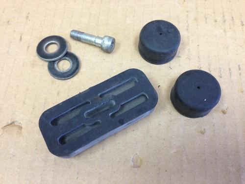 Gas tank rubber mounts mount 1985 kawasaki voyager zn1300 parts