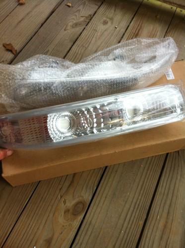 Chevy silverado 99-02 bumper lights or 00-06 tahoe