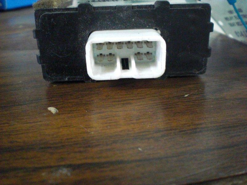 90 91 92 lexus ls400 electrical seat belt warning relay 85991-50010