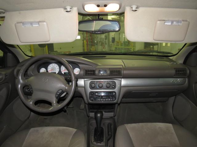 2004 dodge stratus floor center console gray 2416418