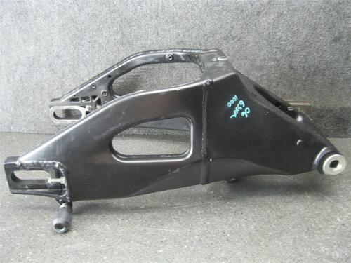 06 suzuki gsxr gsx-r 1000 swingarm 73a