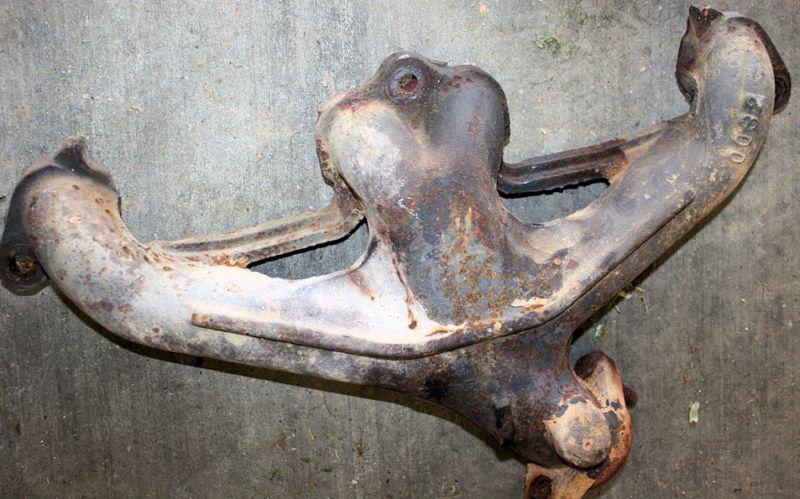 Jeep 2.5 exhaust manifold