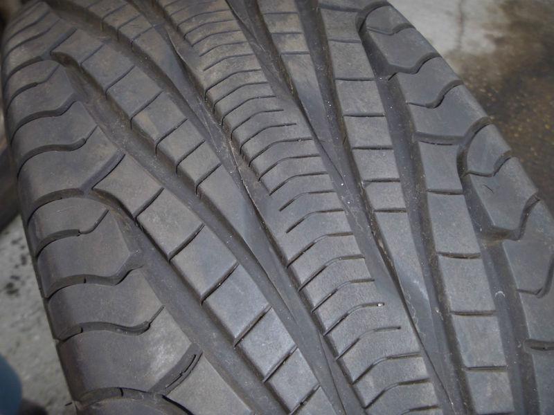 1 nice used tire 215-65-17 goodyear assurance 98h tread 99%