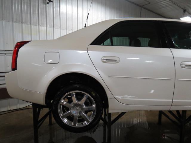 2004 cadillac cts rear or back door right 2526205