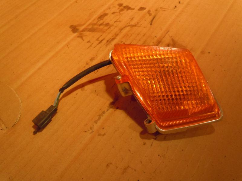 2001 honda elite ch80 right front turn signal blinker @ moped motion