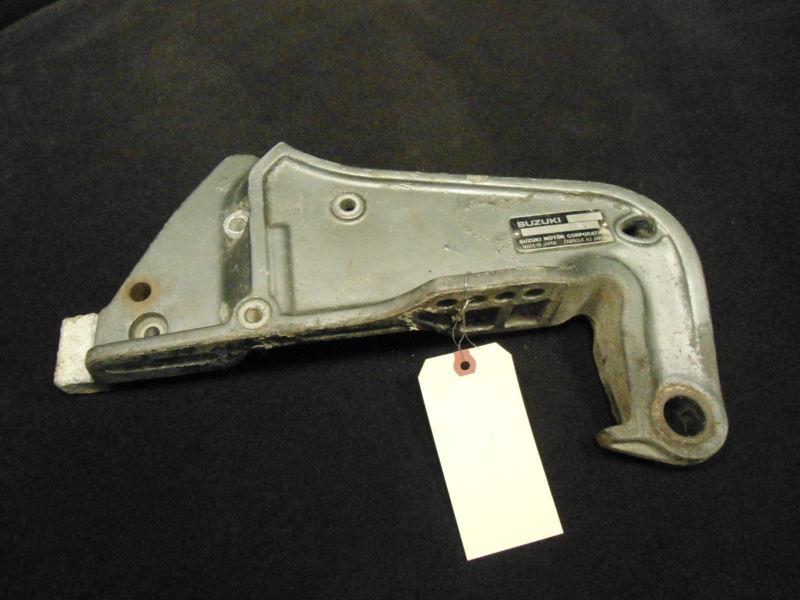 #41111-87e03-0ed clamp starboard bracket 1989-97 90hp suzuki outboard boat~474~