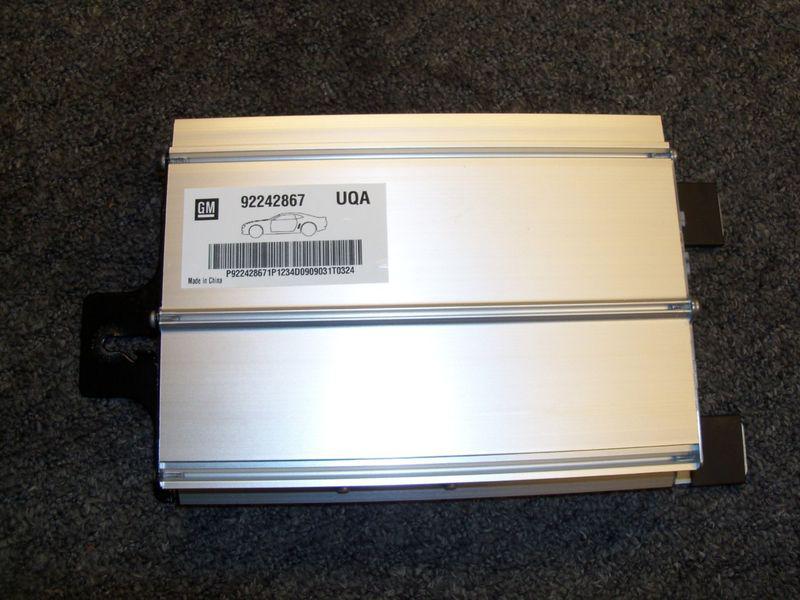 2010-2011 oem chevrolet camaro amplifier 92242867