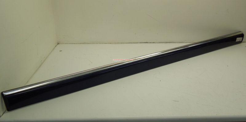 Audi a8 d2 front nearside door strip blue 4d0853951