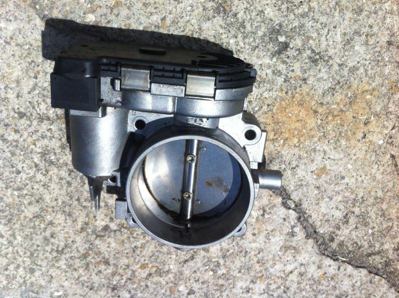 Throttle body  mercedes slk ml c class 2001 2005 2.6l 3.2l crossfire