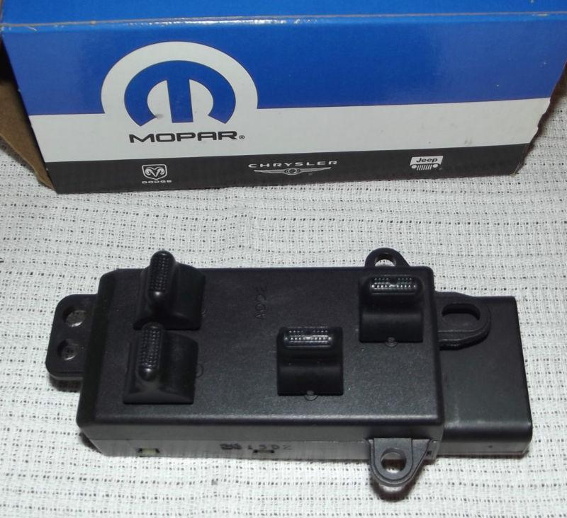 Mopar 04685732aa drivers side power window switch caravan town & country voyager