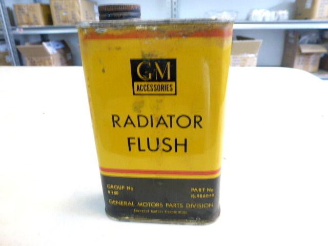 Nos vintage gm radiator flush can !!!