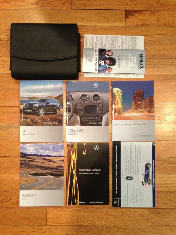 2011  mercedes benz    gl - class  owner's manuals &  navigation b00k.. &  case 