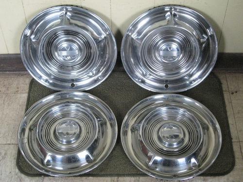 1958 oldsmobile hub caps 14" set of 4 wheel covers olds 