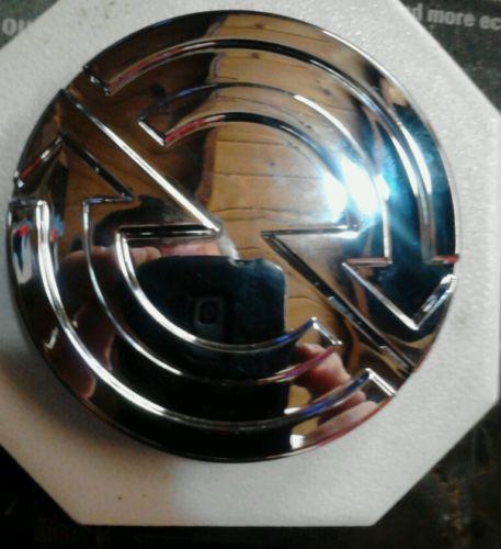 Detroit diesel chrome spinning arrow emblem