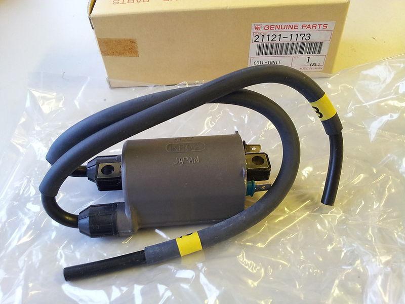 Kawasaki zx750 ninja zxr 750 h 89-90 ignition coil 21121-1173 nos