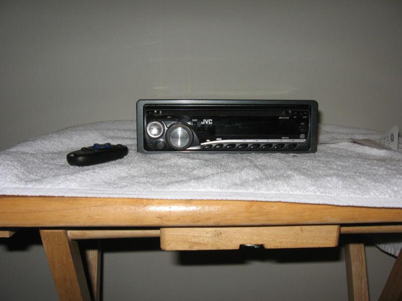 J v c -- c d  indash stereo with remote 