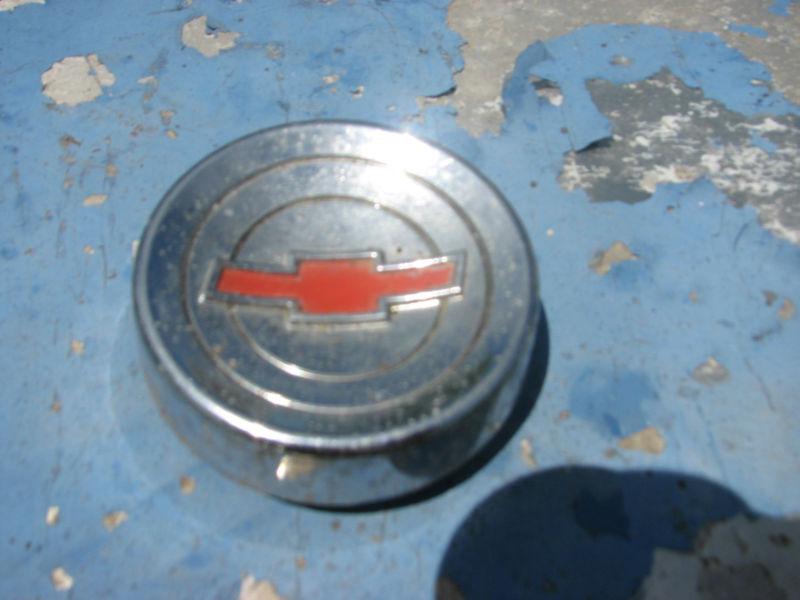   1963 chevy  truck center horn button with chevy emblem